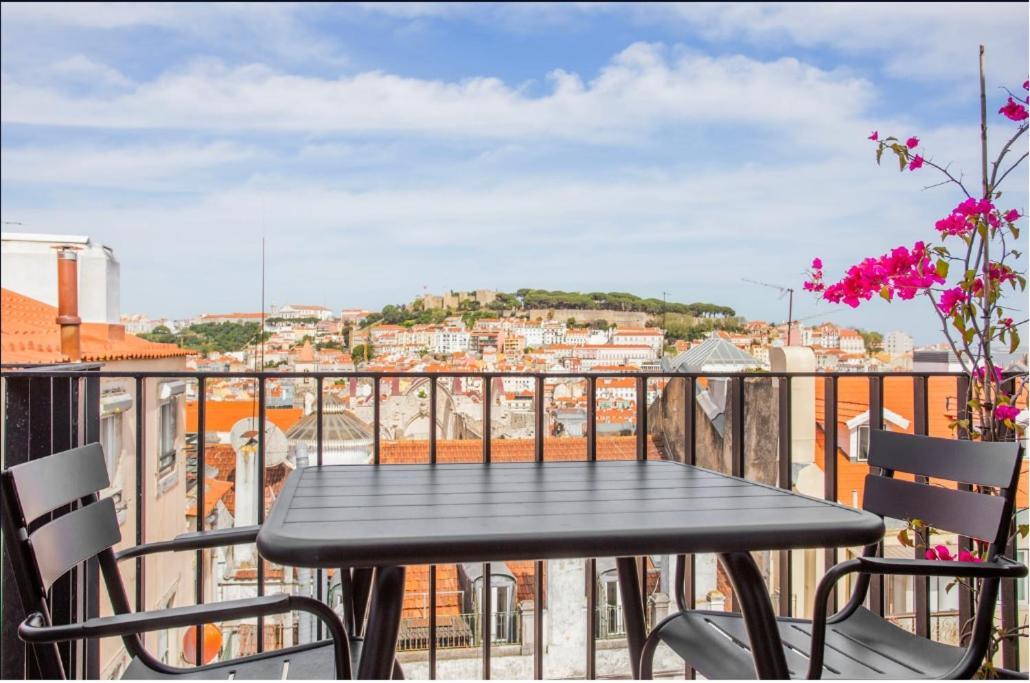 Apartment Deluxe King With Ac With2 Bedrooms Lisbon Exterior photo